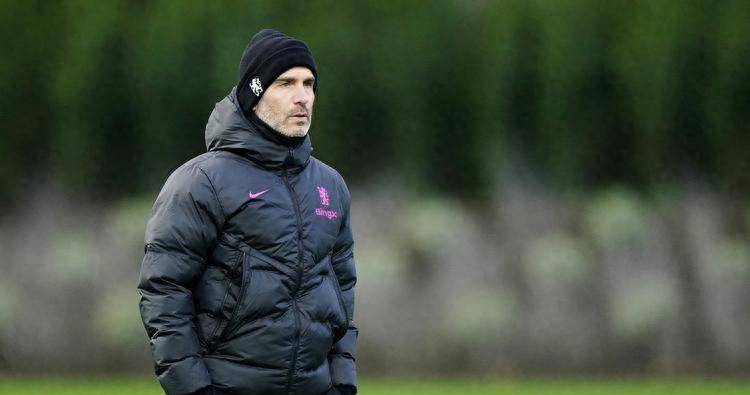 国际比赛日切尔西备战欧篮联，主帅复盘细节曝光，球迷炸锅，心理建设被强调的简单介绍