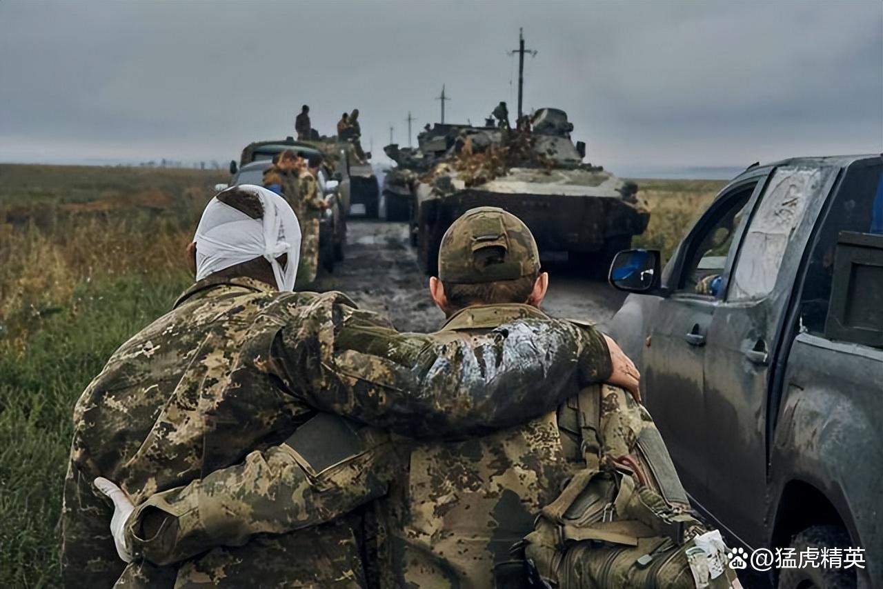 爱游戏体育-萨拉赫在SKT比赛中赛况扑朔迷离，战术调整引发热议！的简单介绍